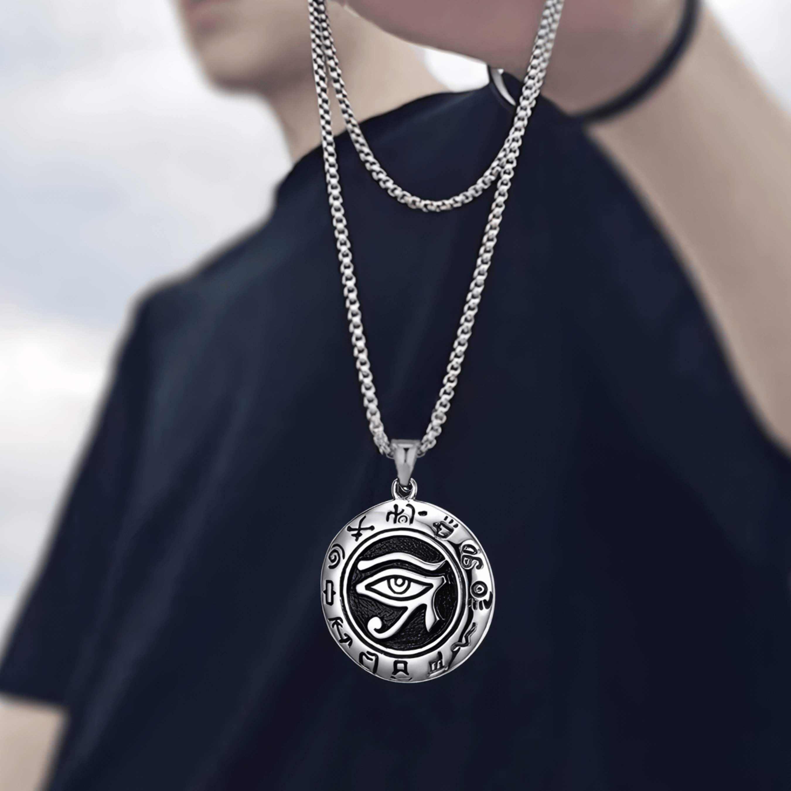Pendant foe men